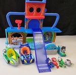Pj Masks Headquarters playset