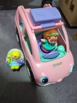 Little People car and passengers