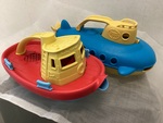 Submarine & Tugboat Sensory Play & Bath Toy