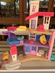 BARBIE LITTLE DREAMHOUSE
