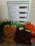 Five Little Speckled Frogs Hand Puppets