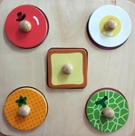 Round Wooden Puzzle w/knob