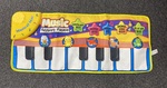 S243: Musical Keyboard Mat