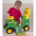JOHN DEERE MUSICAL TRACTOR RIDE ON 1