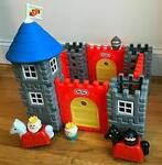 WEE WAFFLE CASTLE AND TOWN