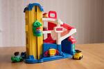 FISHER PRICE GARAGE