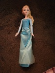 Elsa Barbie