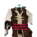 Pirate costume 3
