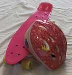 Pink 4 Wheel State Board With Peppa Pig Helmet 