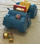 S15: Hipo 4 Wheel and 4 Blocks 