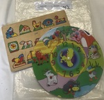 P42: Wooden Clock + Picture Boatd
