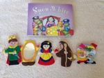 Snow White book and puppet set