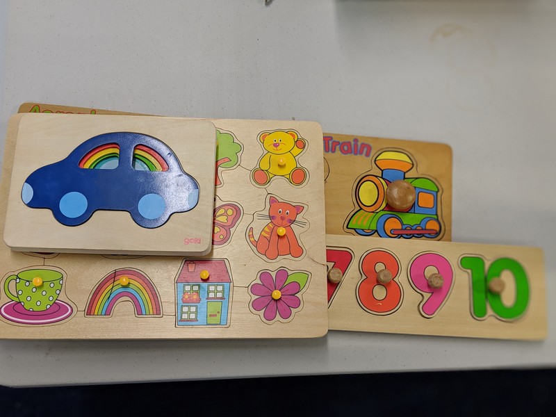 83031: Puzzles Assorted