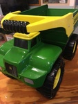 John Deere Big Scoop Dump Truck