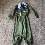 Pilot costume