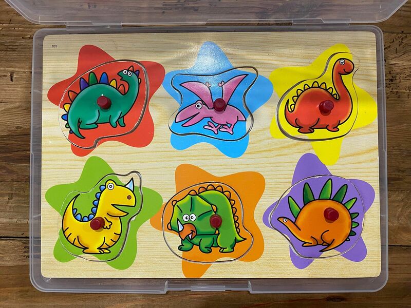 1028: Dinosaur Puzzle - easy grip 