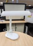 Poddy Desk Lamp- White