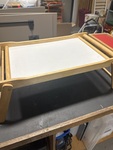 812644: Foldable tray table 