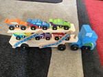 C69: Melissa & Doug Mega Race Car Carrier