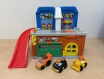 Fisher-Price Little People Wheelies Stow 'n Tow Garage playset