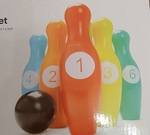 S24: Wooden bowling set