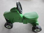 Ride-on John Deere Tractor