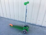 Green Micro 3 Wheel Scooter