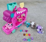 Littlest Pet Shop Sweet Delights Treat Truck