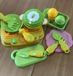Green & Yellow Cooking Set