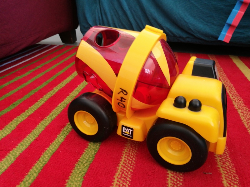 R40: Cement Truck Shape Sorter