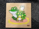 Mother & Baby Frog Puzzle