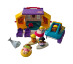 Carry along beach house