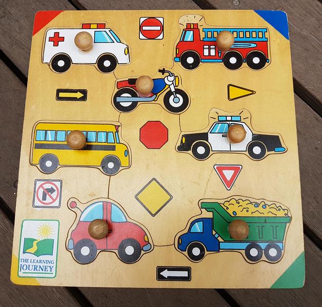 545: Vehicles Wooden Peg Puzzle