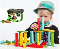 596: Green Hat Coloured Planks