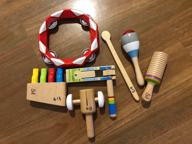 613: Wooden Instrument Set